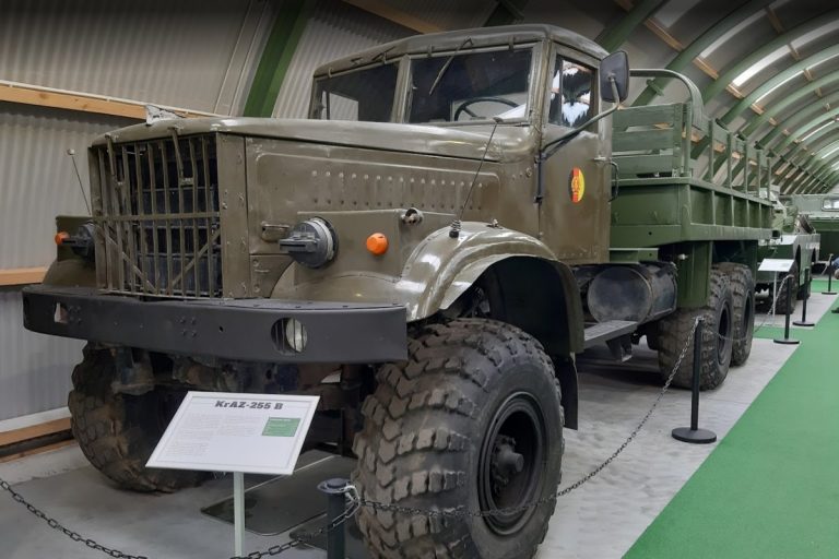 NVA LKW KrAZ-255B
